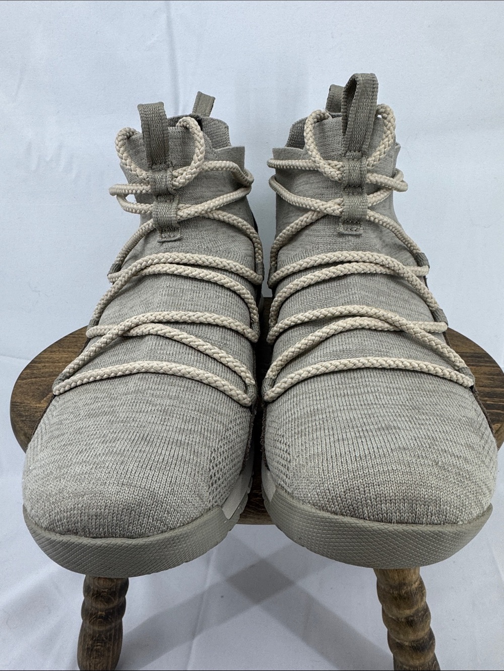 Oboz Womens Lena Mid Athletic Boots, Light Gray Knit, sz 8.5 - Picture 3 of 14
